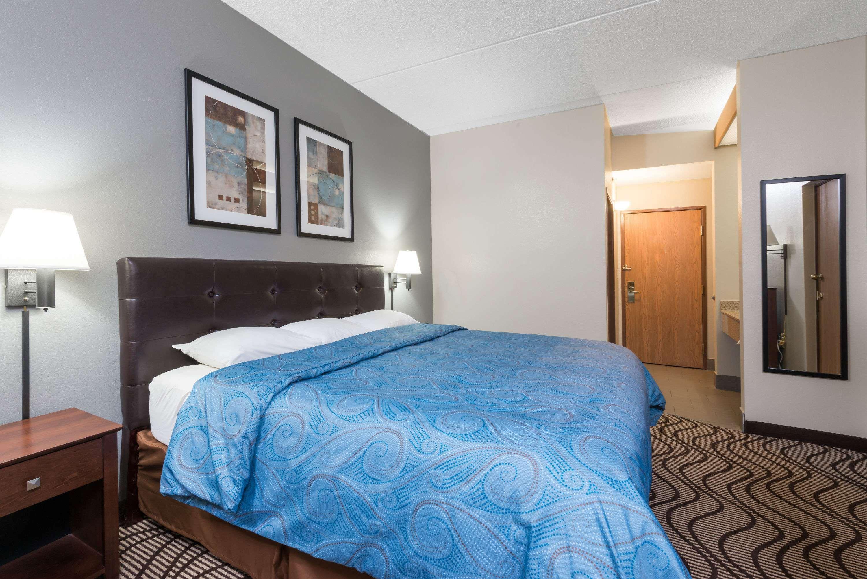 Готель Super 8 By Wyndham Mars/Cranberry/Pittsburgh Area Кранберрі-Тауншіп Екстер'єр фото